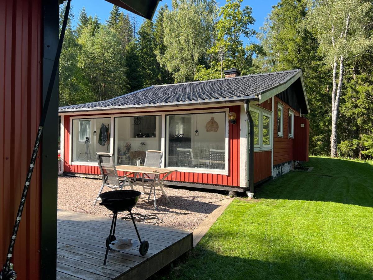 Asserbostugan Överlida Exterior foto